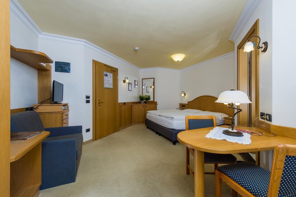 Hotel Bellavista Canazei Rom bilde